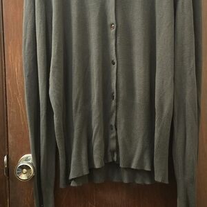 Women's Button-Up Sweater - Dark Green